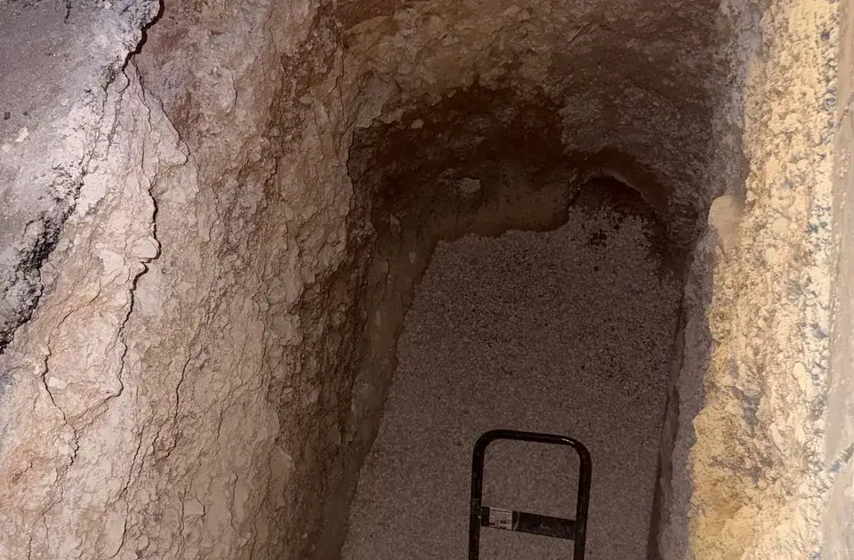 حفرة منهل حتى منسوب التأسيس